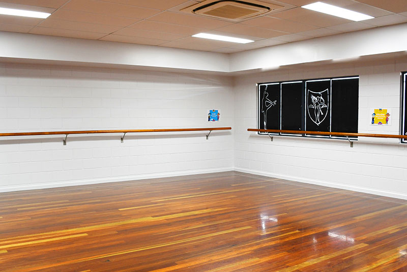 studio 1/2