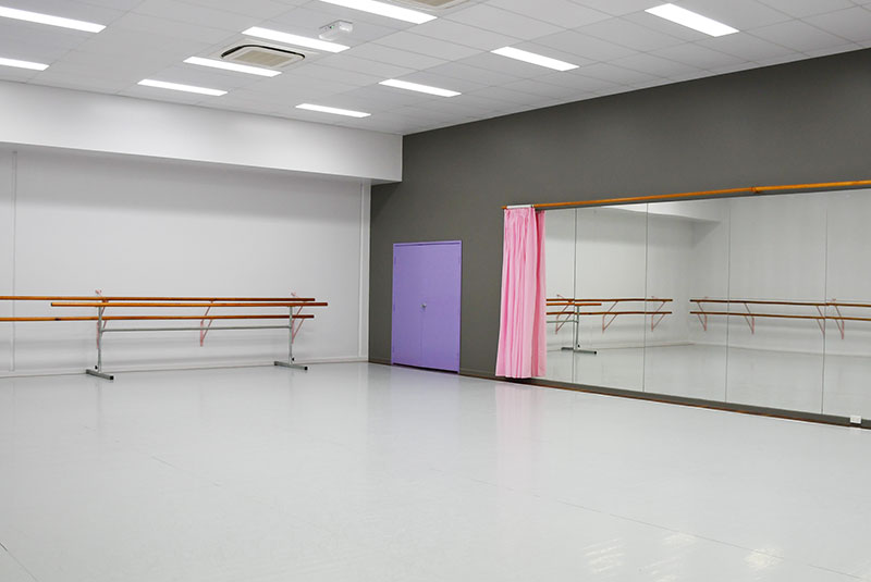 studio 4
